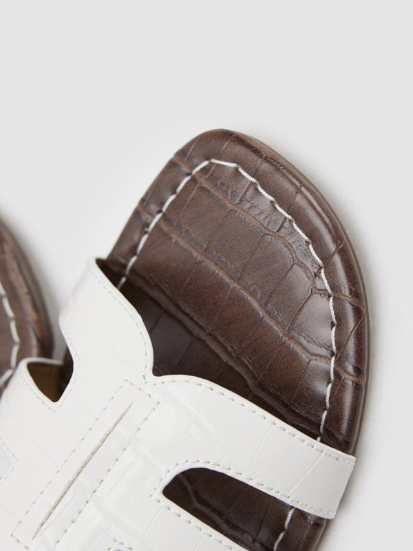 Slippers - Image 5