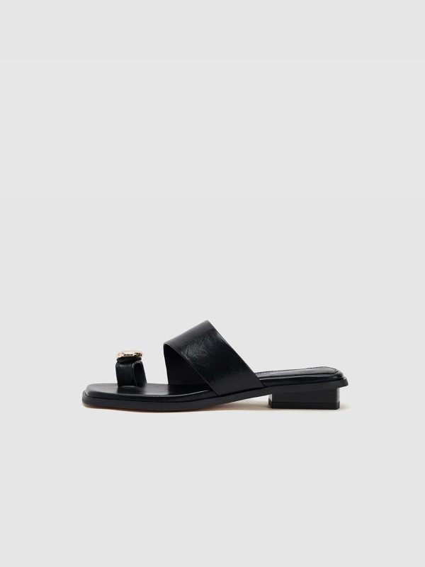 Slippers - Image 2