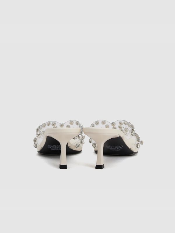 Slippers - Image 3