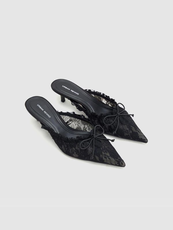 Pointed Toe Slippers