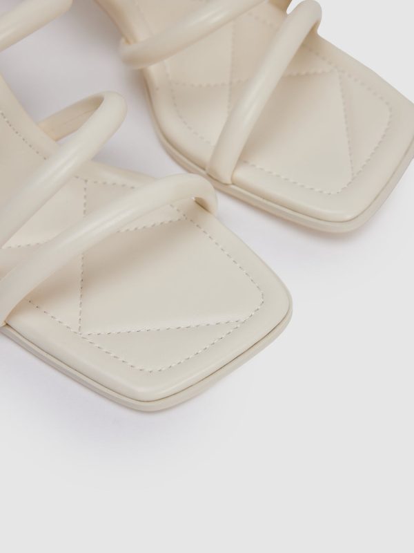 Slippers - Image 5