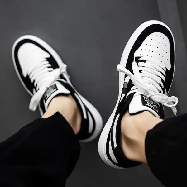 Men's Low-Top Breathable Casual Sneakers